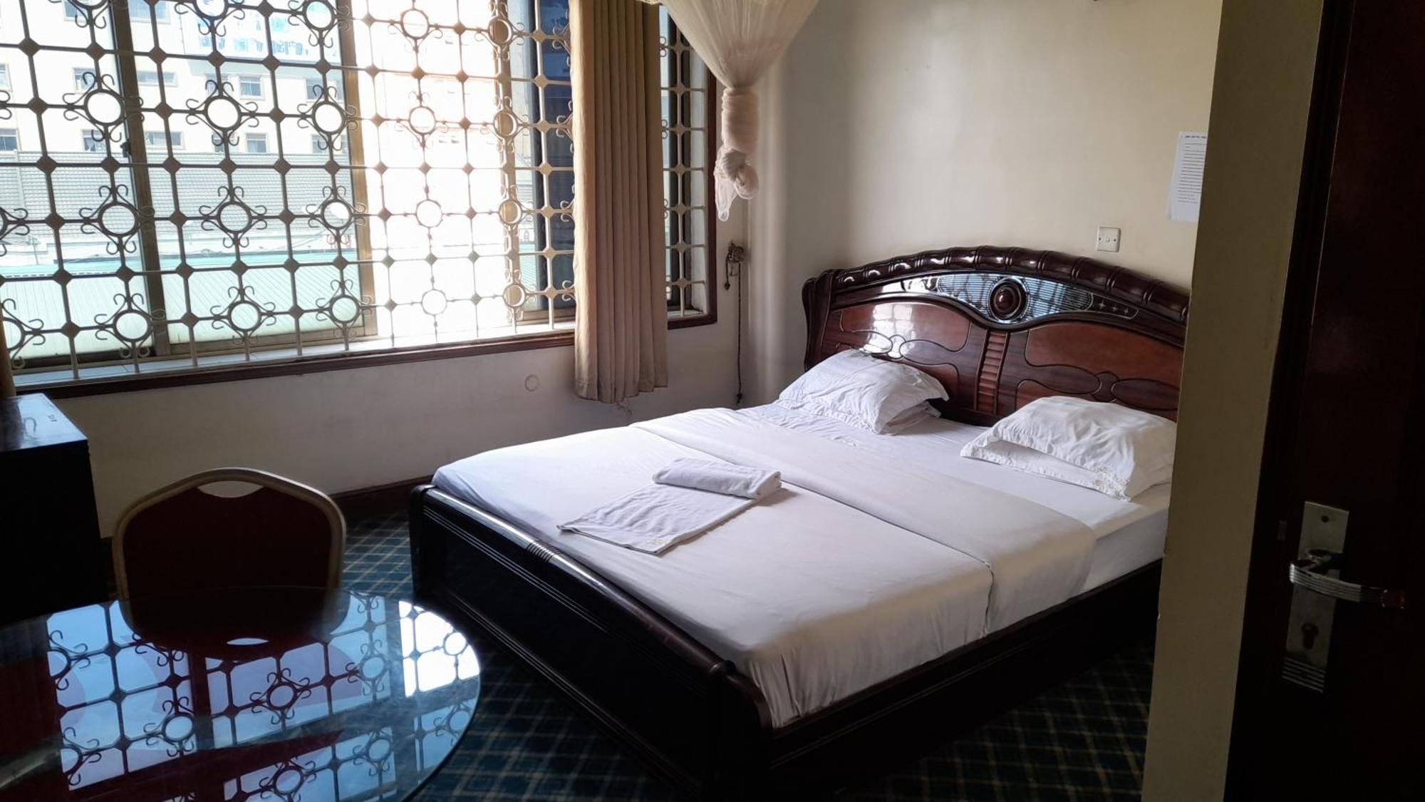 New Jbk Hotel Kampala Zewnętrze zdjęcie