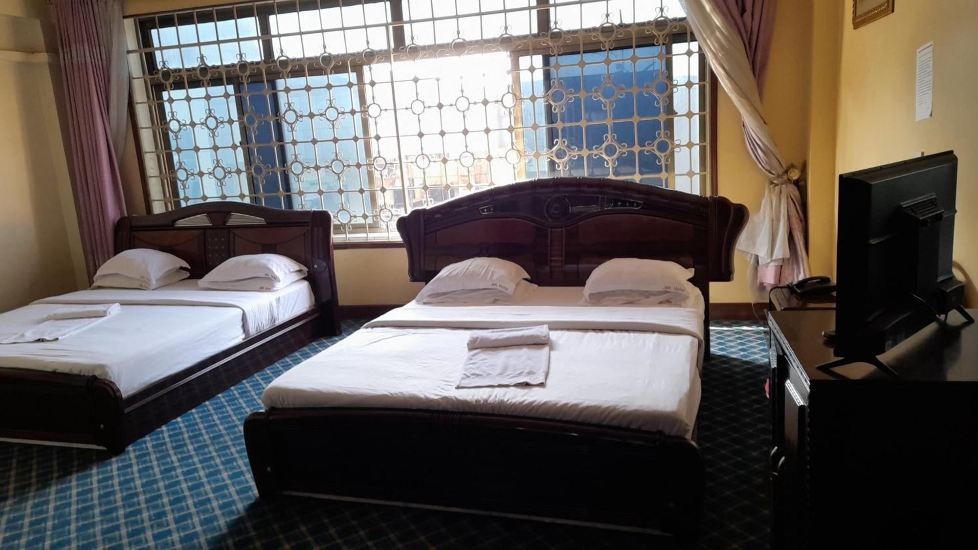 New Jbk Hotel Kampala Zewnętrze zdjęcie