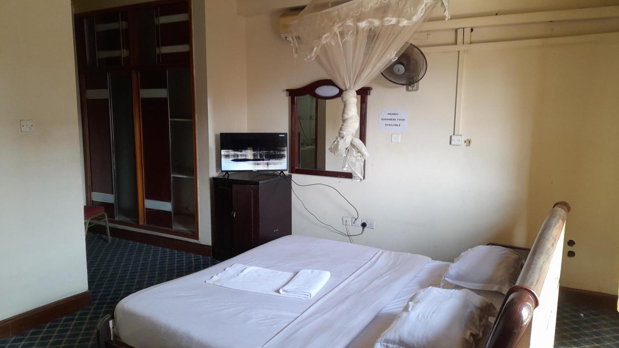 New Jbk Hotel Kampala Zewnętrze zdjęcie